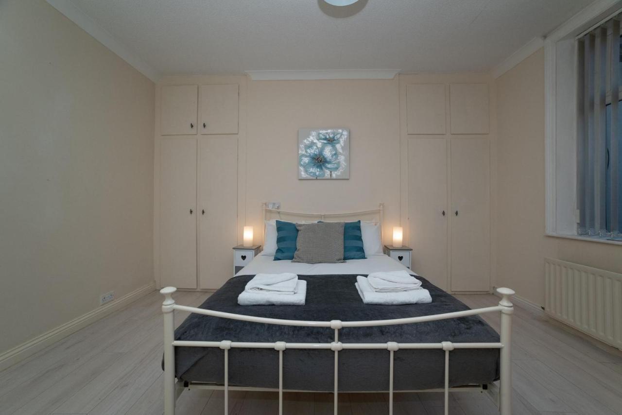 Beautiful Marine Park 2 Bedroom Apartment 사우스실즈 외부 사진
